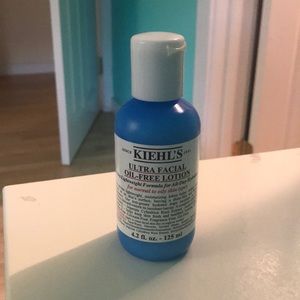Kiehl’s Ultra Facial oil-free Lotion